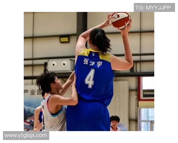 张磊独家分享篮球心得与技巧助你提升球技的全面指南 张磊独家分享篮球心得与技巧助你提升球技的全面指南