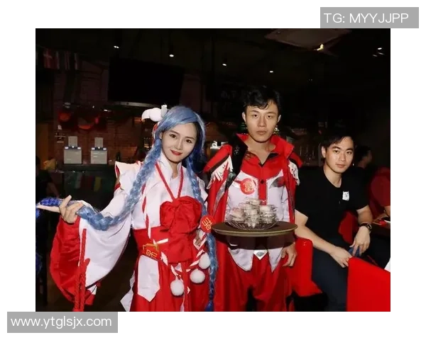 深圳羽毛球队实力引发热议球迷对力量争议的深度探讨 深圳羽毛球队实力引发热议球迷对力量争议的深度探讨